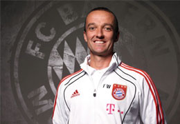 Bayern München Athletik Trainer Wilhelmi